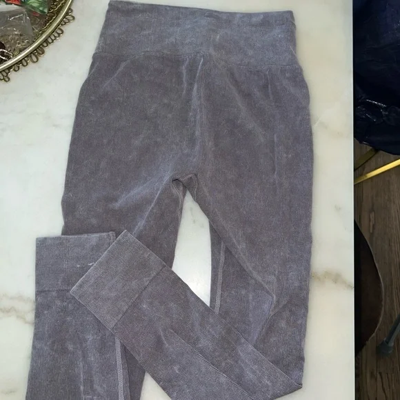 COPY - FREE PEOPLE MOVEMENT - Go To Leggings - Picture 3 of 6